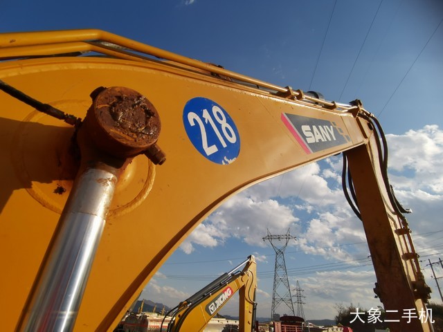 三一重工 SY135C-9 挖掘机