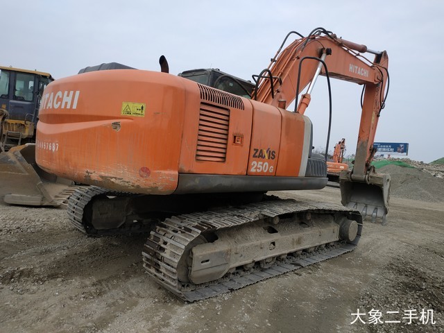 日立 ZX240-3 挖掘机