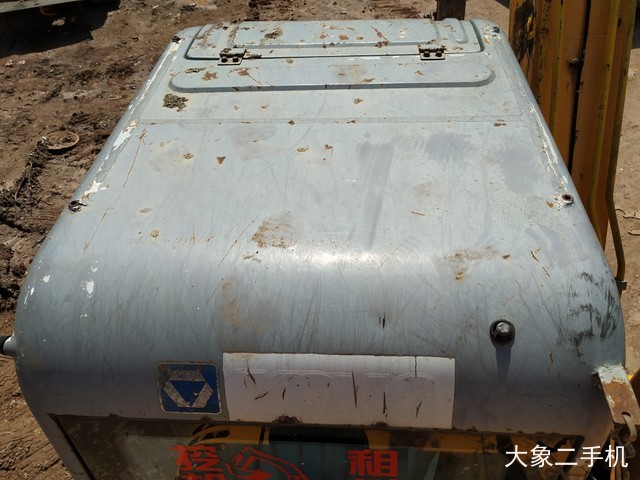 徐工 XE80 挖掘机