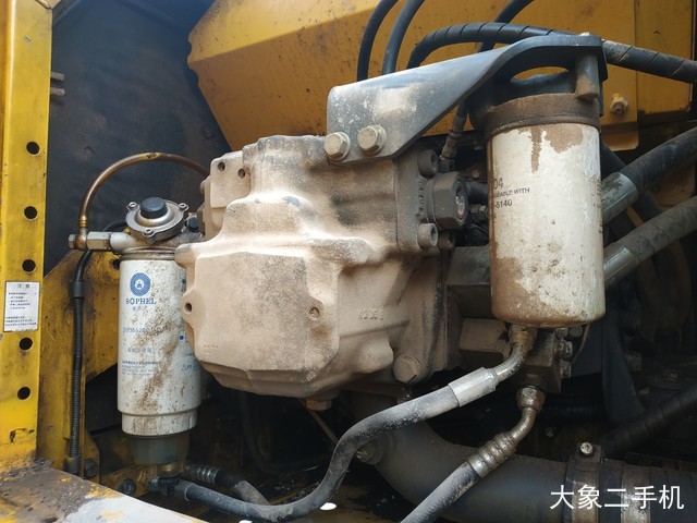 小松 PC220-8M0 挖掘机