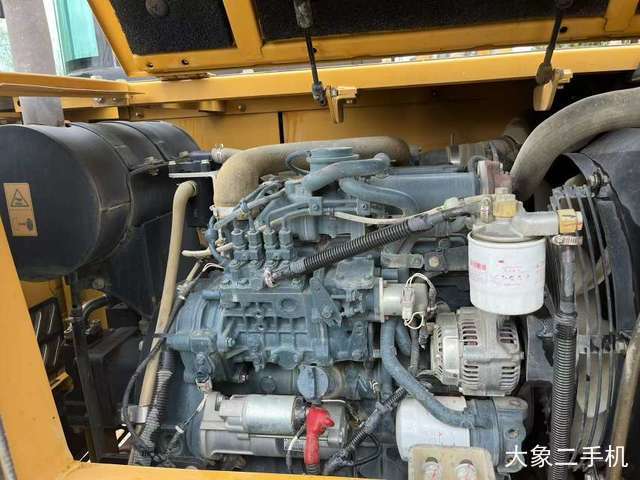 三一重工 SY70C 挖掘机