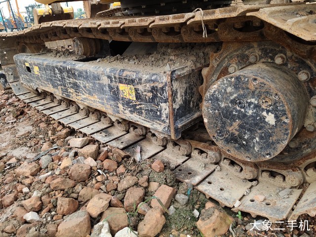 龙工 LG6065 挖掘机