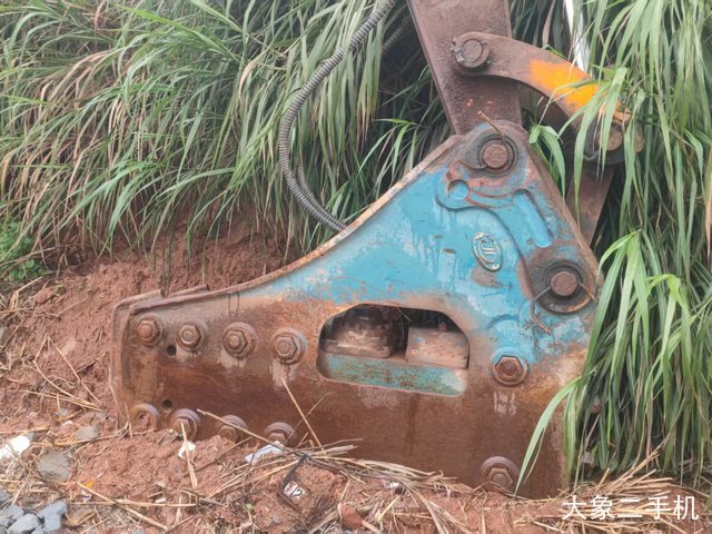 龙工 LG6490 挖掘机