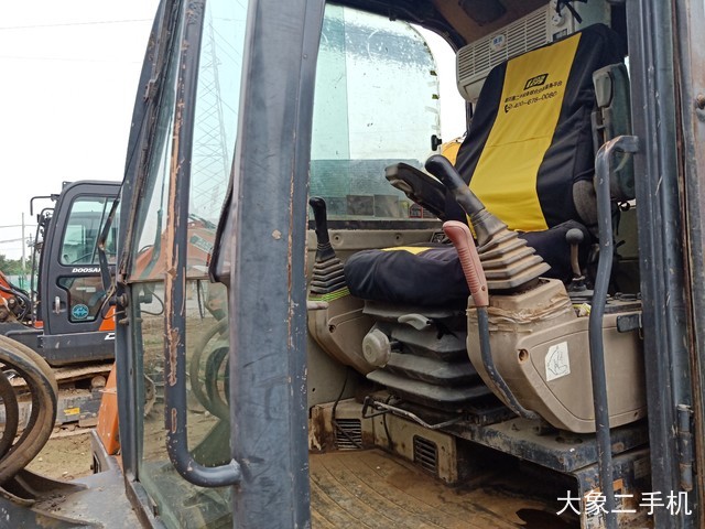 斗山 DH60-7 挖掘机