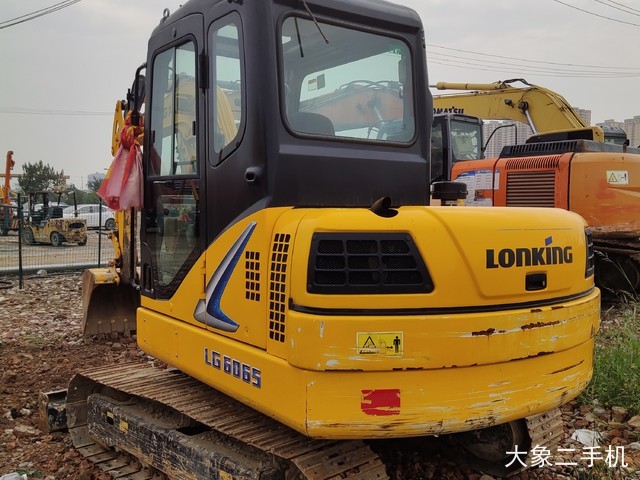 龙工 LG6065 挖掘机