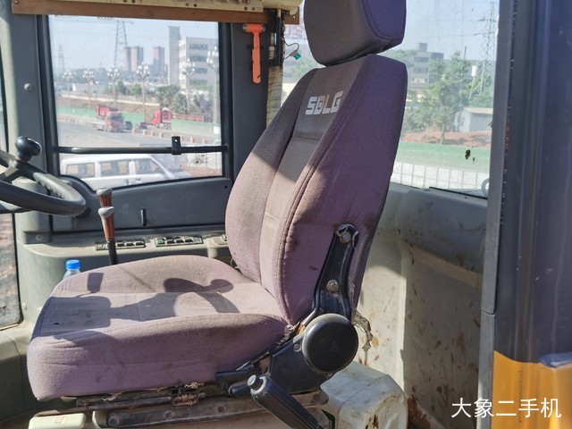 山东临工 L955F 装载机