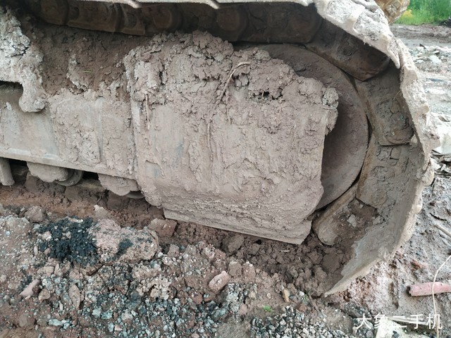 沃尔沃 EC210BLC 挖掘机