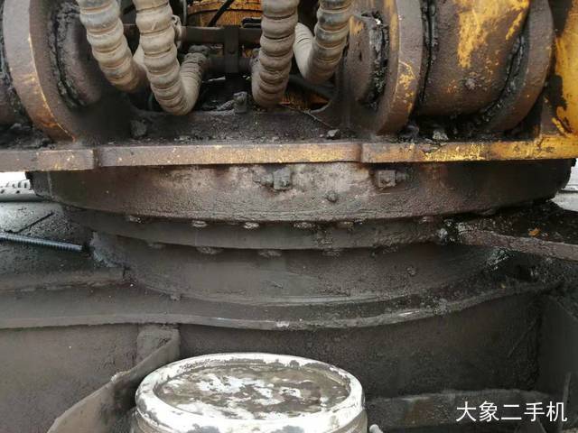 现代 R210W-7 挖掘机