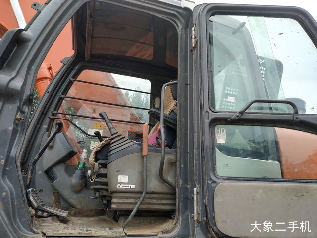 日立 ZX260LCH-3G 挖掘机