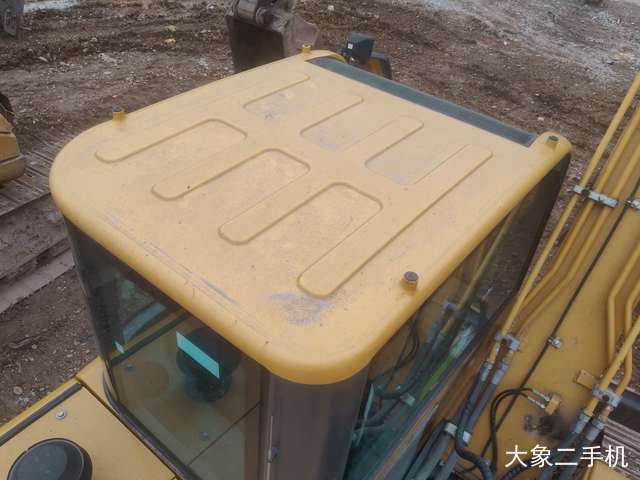 山东临工 E680F 挖掘机