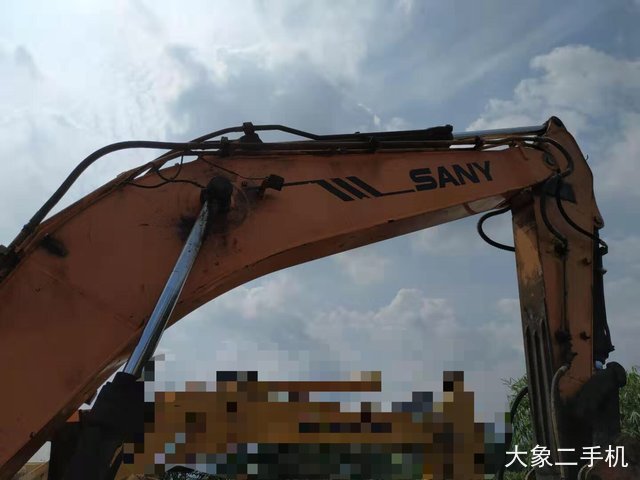 三一重工 SY305C-9 挖掘机