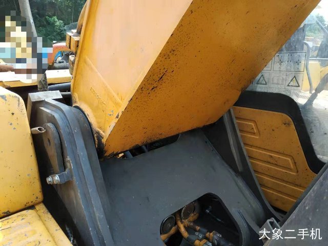 三一重工 SY305C-9 挖掘机