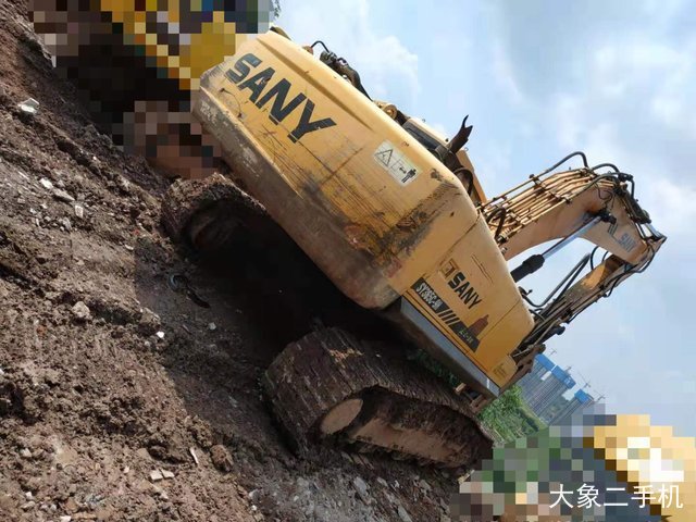 三一重工 SY305C-9 挖掘机