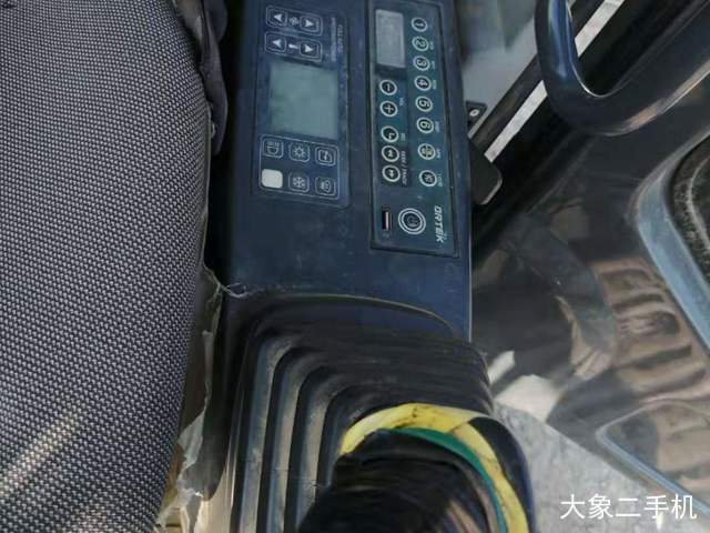 宜工 CY150-8 挖掘机