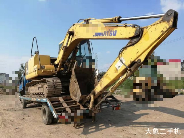 小松 PC130 挖掘机