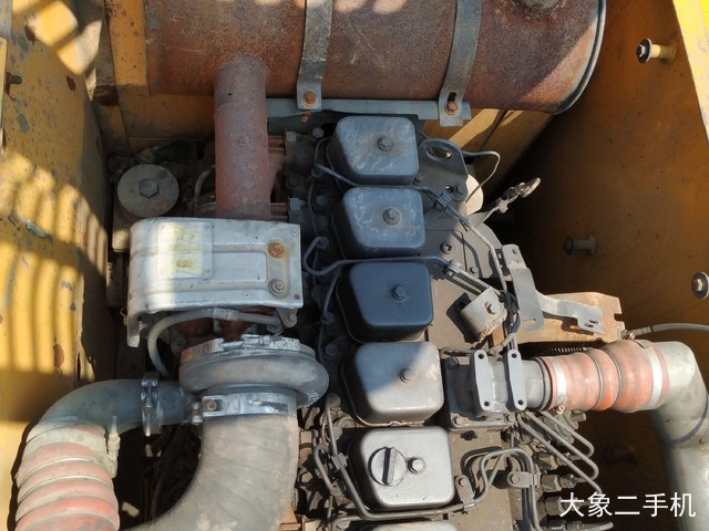 现代 R225LC-7 挖掘机