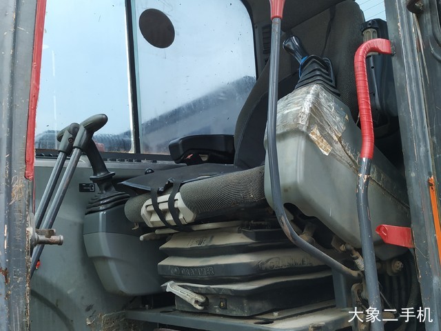 斗山 DX60 挖掘机