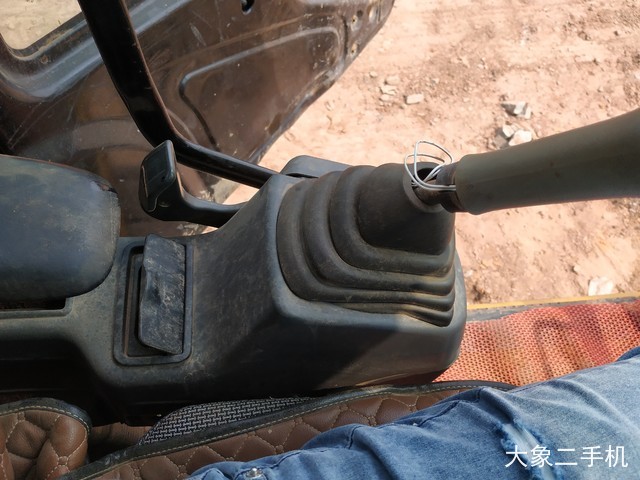 卡特彼勒 320D液压 挖掘机