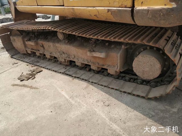 徐工 XE150 挖掘机