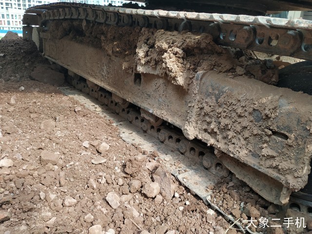 神钢 SK140LC-8 挖掘机