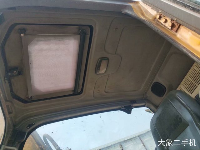 徐工 XE150 挖掘机