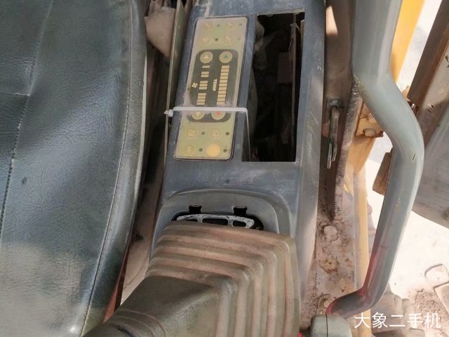 徐工 XE150 挖掘机