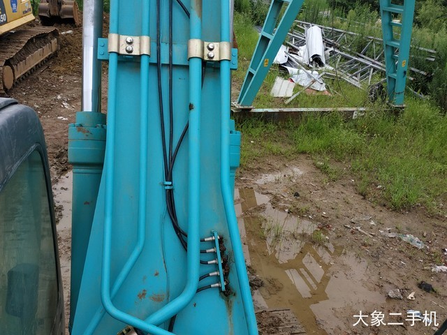 神钢 SK250-8 挖掘机