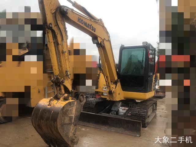 小松 PC56-7 挖掘机