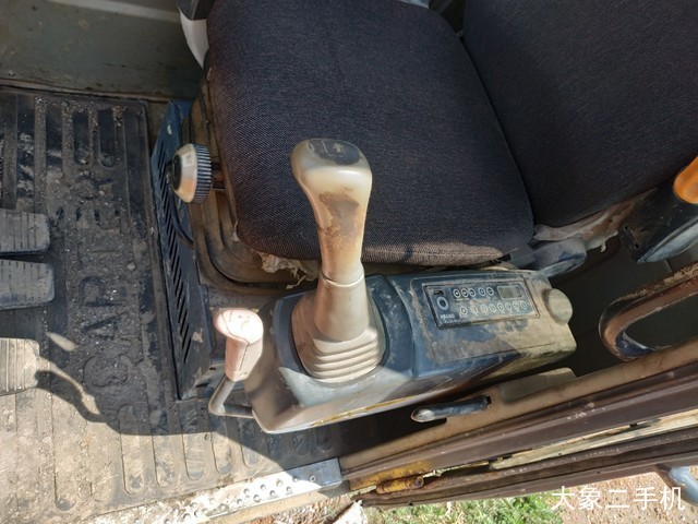 卡特重工 CT85 挖掘机