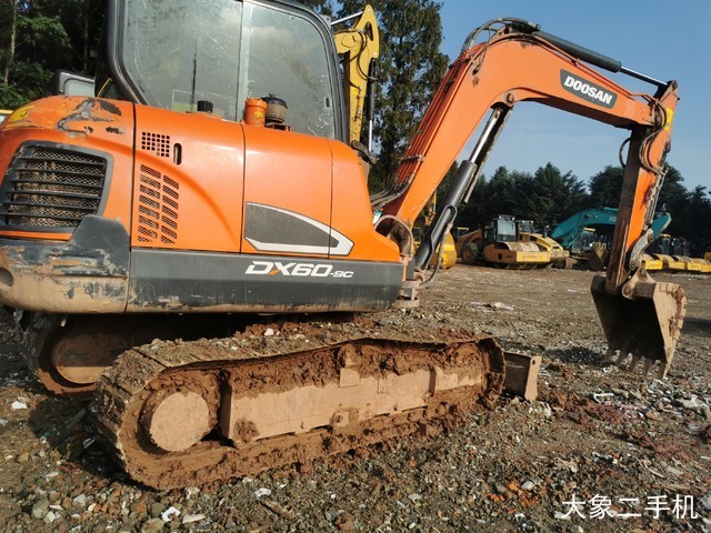 斗山 DX55-9C 挖掘机