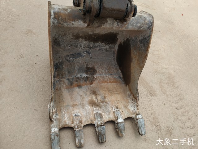 现代 R60W-9 挖掘机