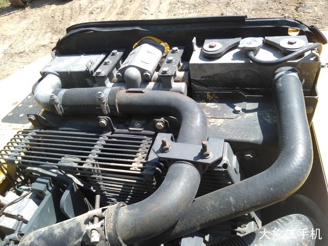 小松 PC240LC-8 挖掘机