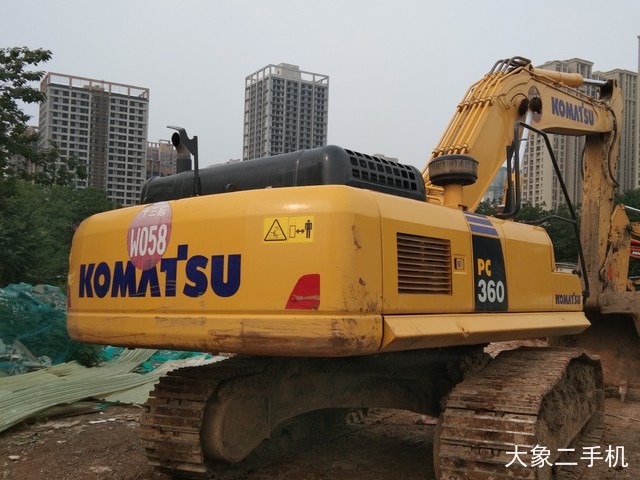 小松 PC360-8M0 挖掘机