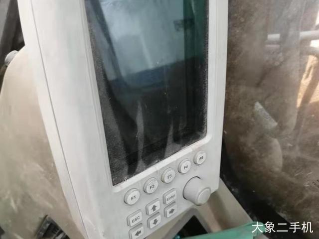 三一重工 SY215C-8 挖掘机