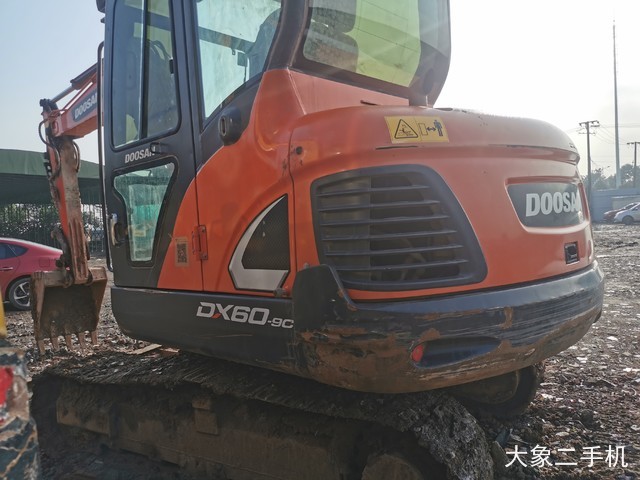 斗山 DX55-9C 挖掘机