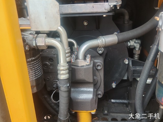 三一重工 SY75C-10 挖掘机