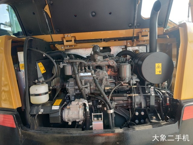 三一重工 SY55C 挖掘机