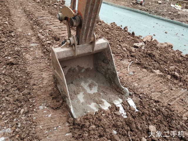 斗山 DX60 挖掘机