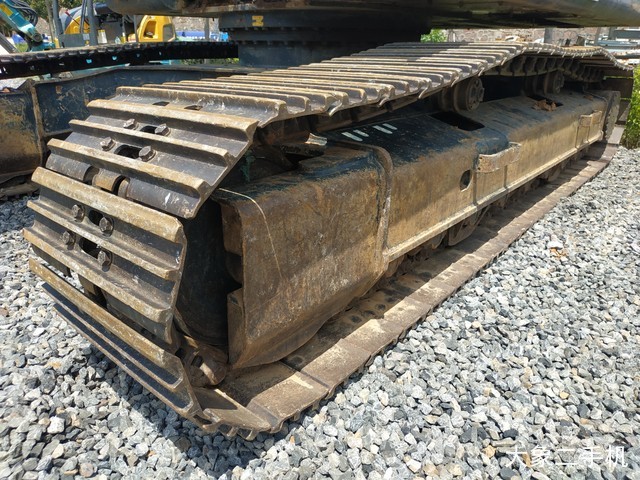 现代 R275LVS 挖掘机