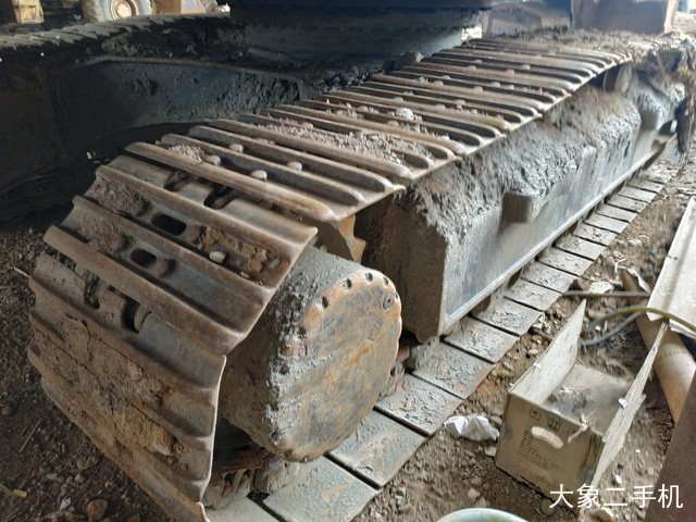 三一重工 SY305C-9 挖掘机