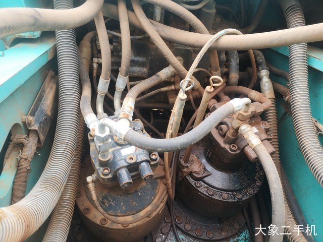 神钢 SK460-8 挖掘机