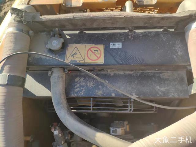 现代 R150W-9 挖掘机