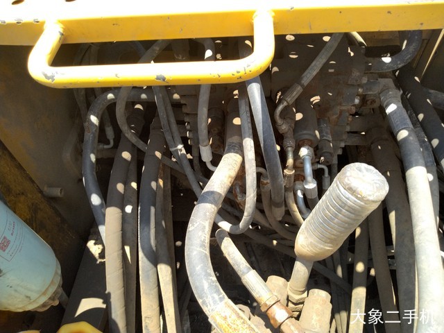 沃尔沃 EC210B 挖掘机