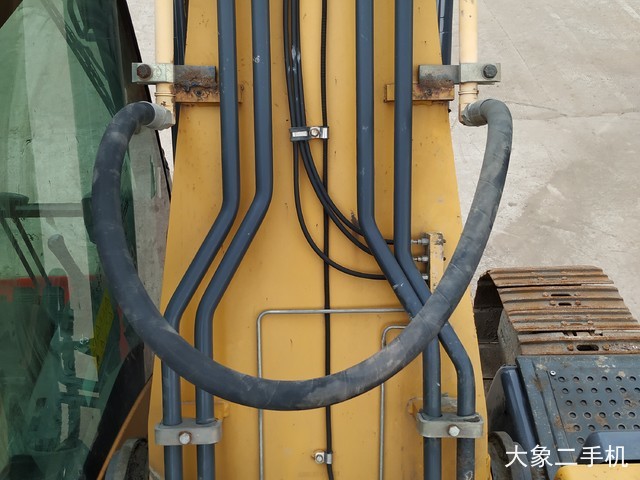 徐工 XE265C 挖掘机