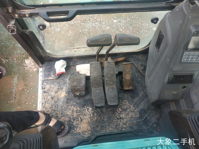 三一重工 SY65C 挖掘机