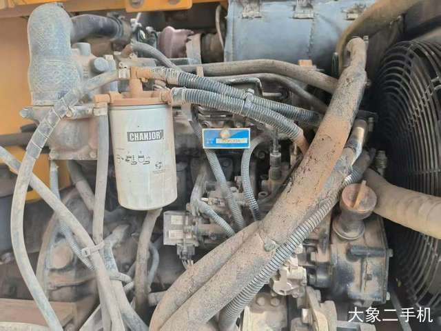 龙工 LG6090 挖掘机