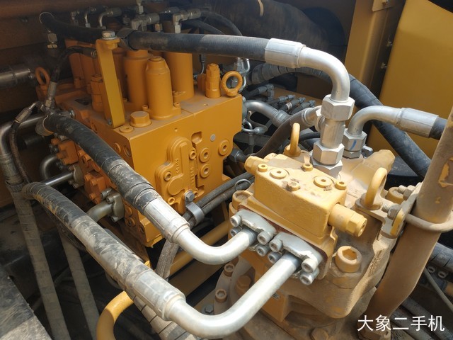 三一重工 SY245H 挖掘机