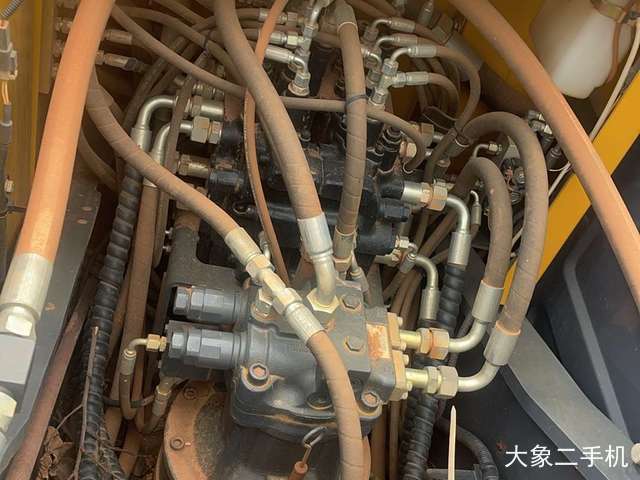 徐工 XE135D 挖掘机