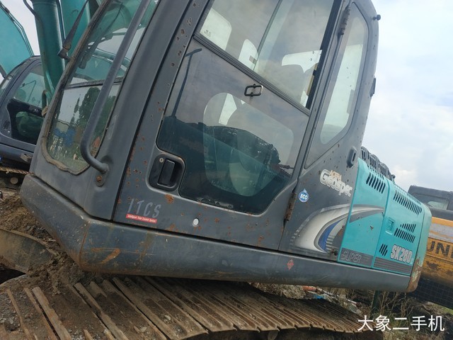 神钢 SK250LC-8 挖掘机