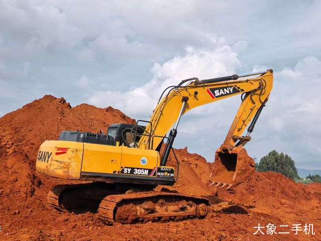 三一重工 SY245H 挖掘机